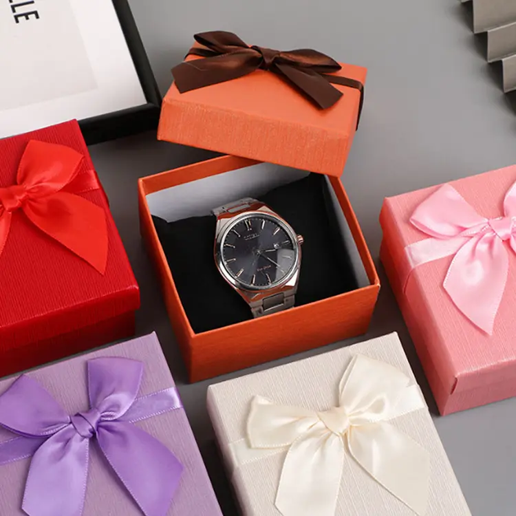 Square Quartz Watch Box 1