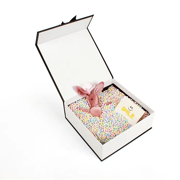 Magnetic Ribbon Gift Box 2